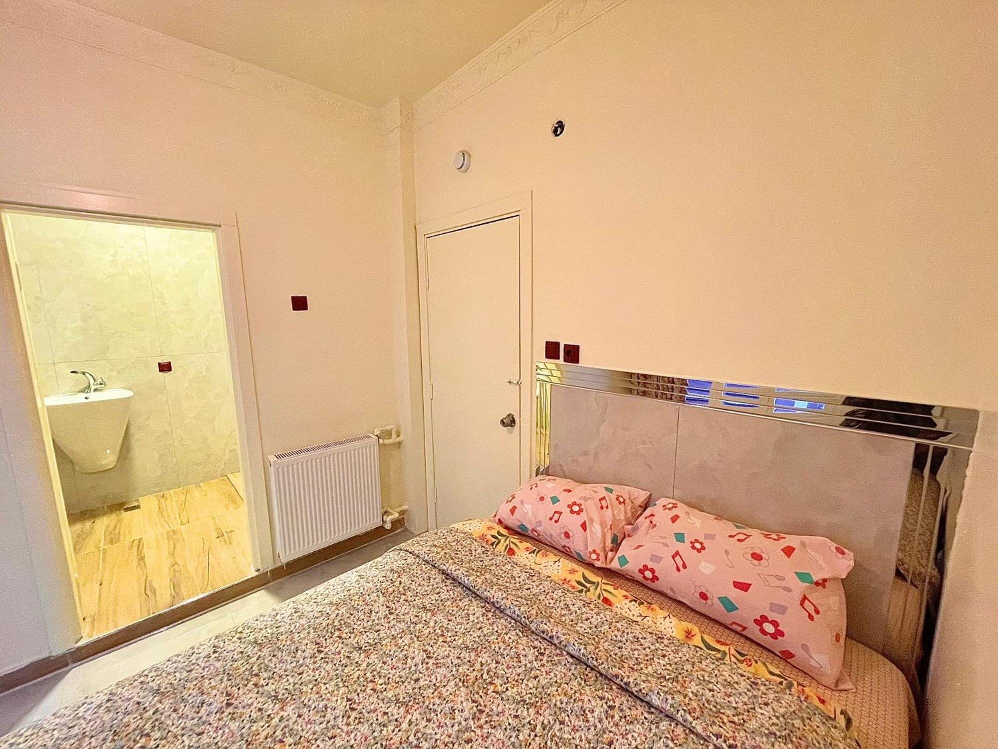 Rueyam Hotel Istanbul Exterior photo
